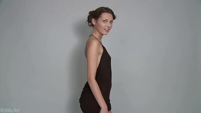 Model Quinn in Models Apply Here